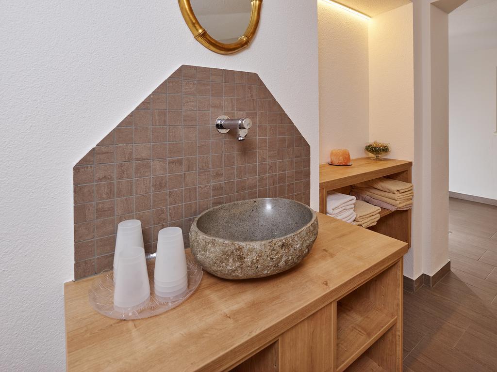 Appartement Gaestehaus Bergkristall Solden Bagian luar foto