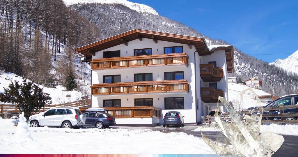Appartement Gaestehaus Bergkristall Solden Bagian luar foto